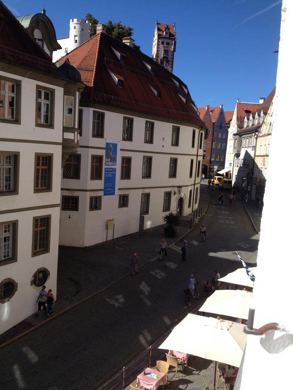 Altstadt Ferienwohnung Guade Zeit Fussen Bagian luar foto