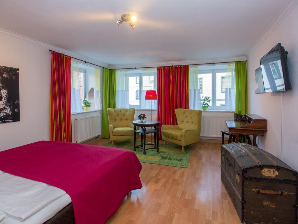 Altstadt Ferienwohnung Guade Zeit Fussen Bagian luar foto